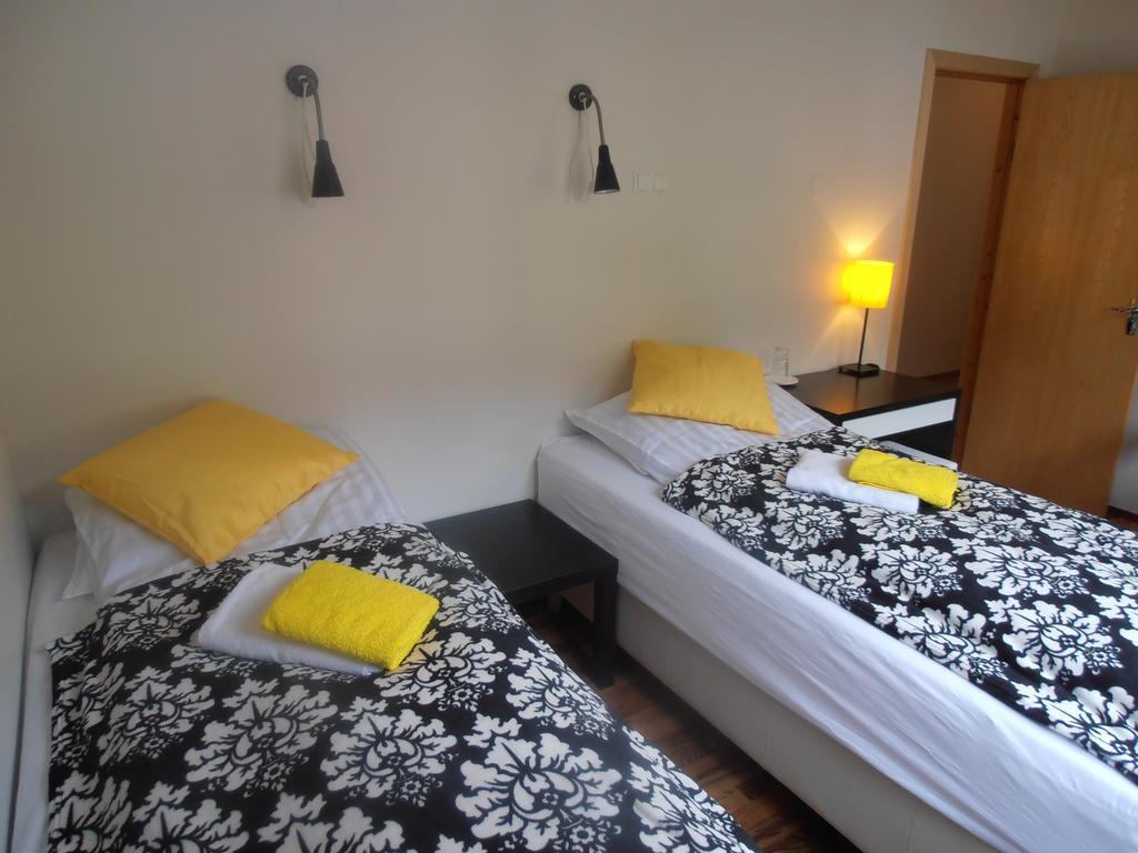 Giljur Guesthouse فيك المظهر الخارجي الصورة